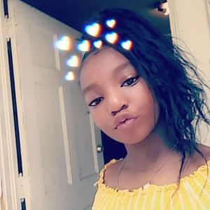 Meet your Posher, Karissa